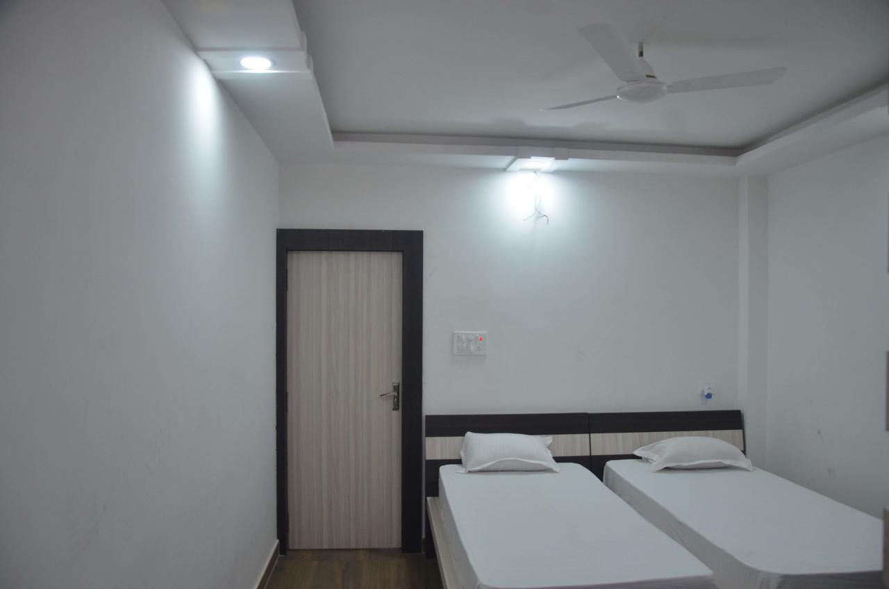 Hotel Pyara Palace Gaya Camera foto
